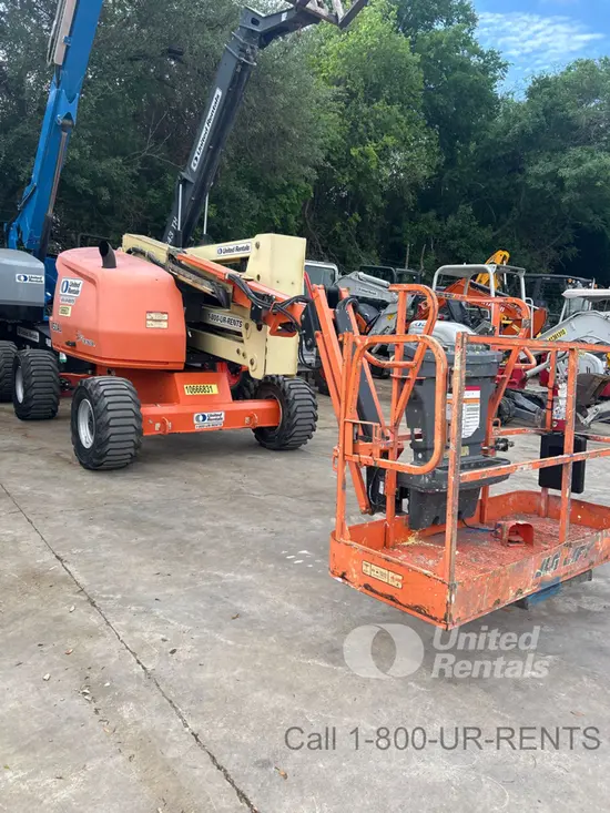 2017 JLG 450AJ Articulating Boom Lift