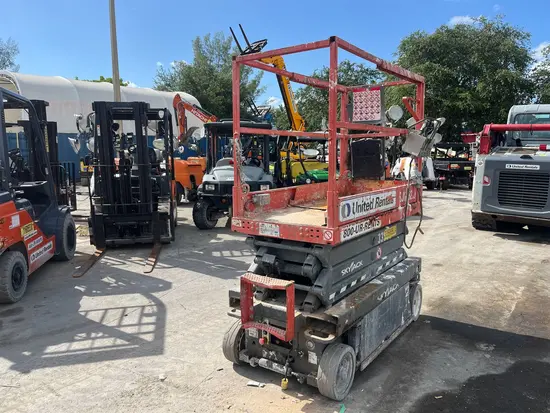2016 Skyjack SJIII3219 Scissor Lift