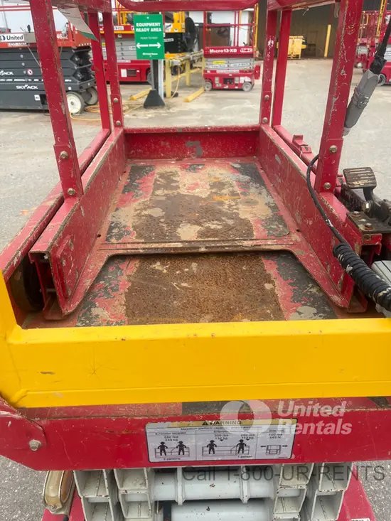 2018 MEC 1330SE Scissor Lift