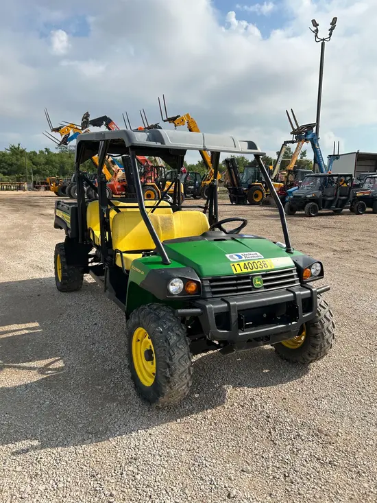 2022 John Deere XUV855M S4 Utility Vehicle