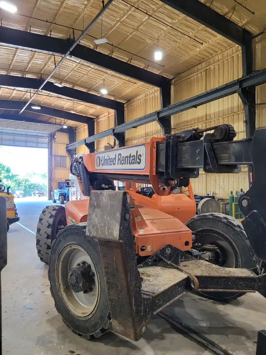 2017 SKYTRAK 10054 Forklift