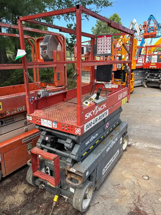 2018 Skyjack SJIII3219 Scissor Lift
