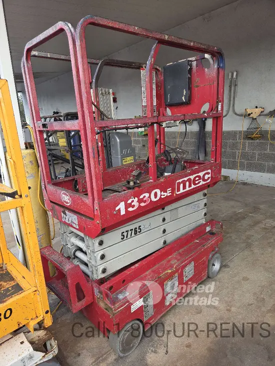 2018 MEC 1330SE Scissor Lift