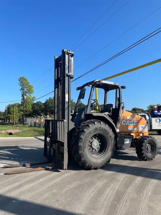 2019 Case 586H Forklift