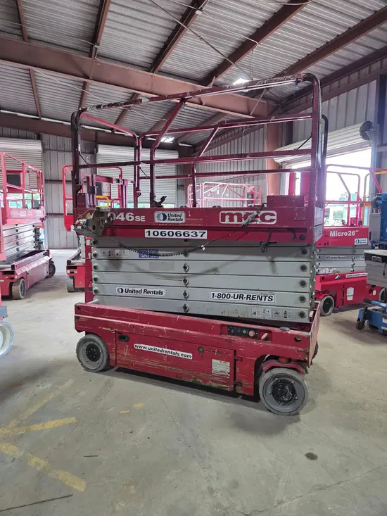 2017 MEC 4046SE Scissor Lift