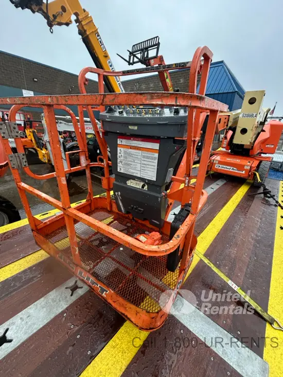 2017 JLG E400AJPN Articulating Boom Lift