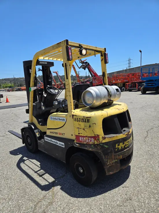 2017 HYSTER H50XT Warehouse Forklift