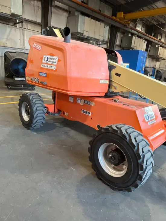 2017 JLG 400S Boom Lift