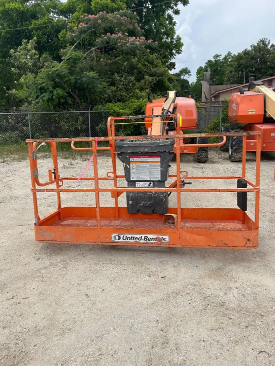 2016 JLG 460SJ Boom Lift
