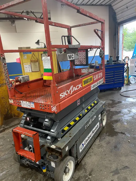 2017 Skyjack SJIII3219 Scissor Lift