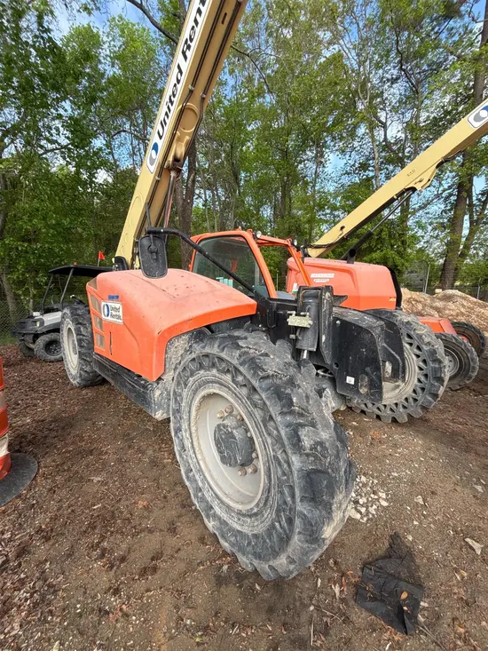2016 JLG 642 Forklift