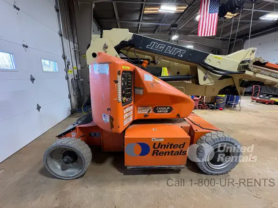 2016 JLG E400AJPN Articulating Boom Lift