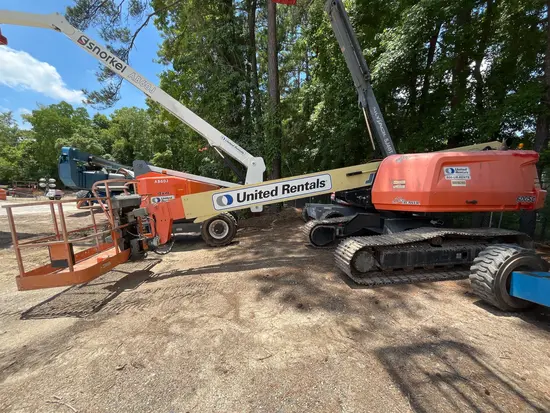2018 JLG 600SC Boom Lift