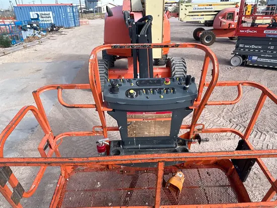 2017 JLG 450AJ Articulating Boom Lift