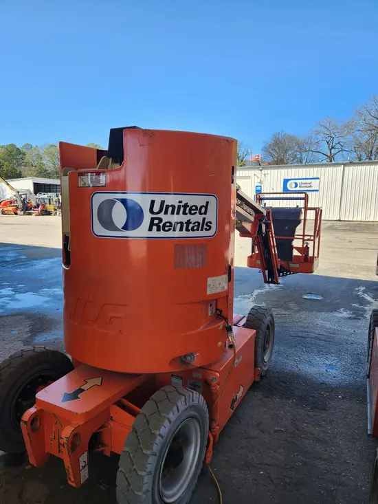 2017 JLG E300AJP Articulating Boom Lift