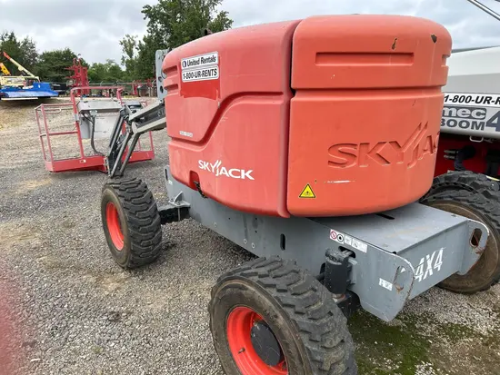 2017 Skyjack SJ46AJ Articulating Boom Lift