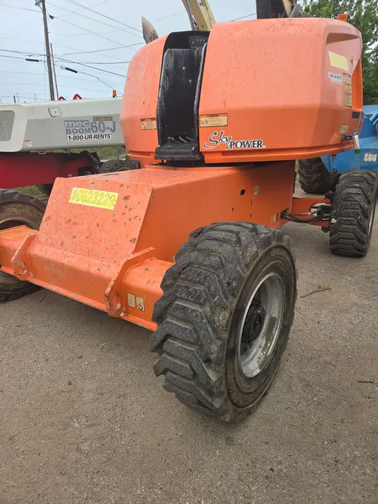 2017 JLG 460SJ Boom Lift