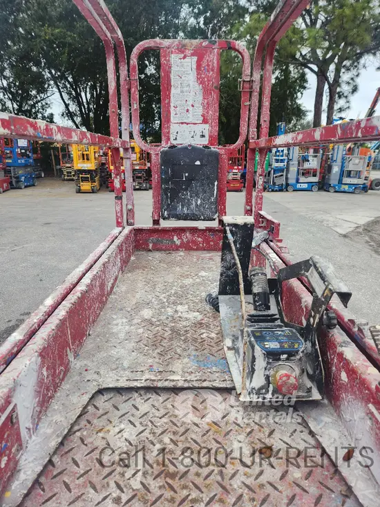 2017 MEC 1930SE Scissor Lift