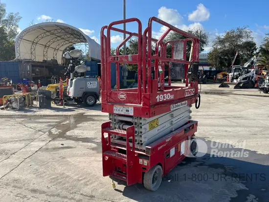 2017 MEC 1930SE Scissor Lift