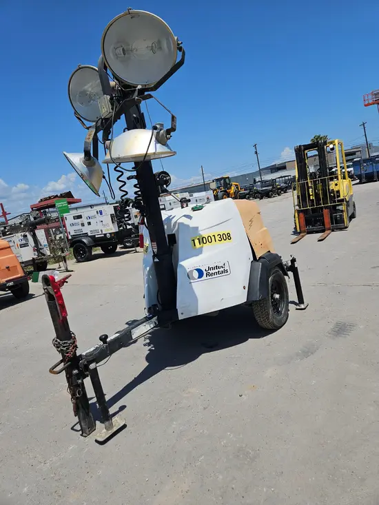 2019 Magnum Pro MLT6SM Portable Light Tower