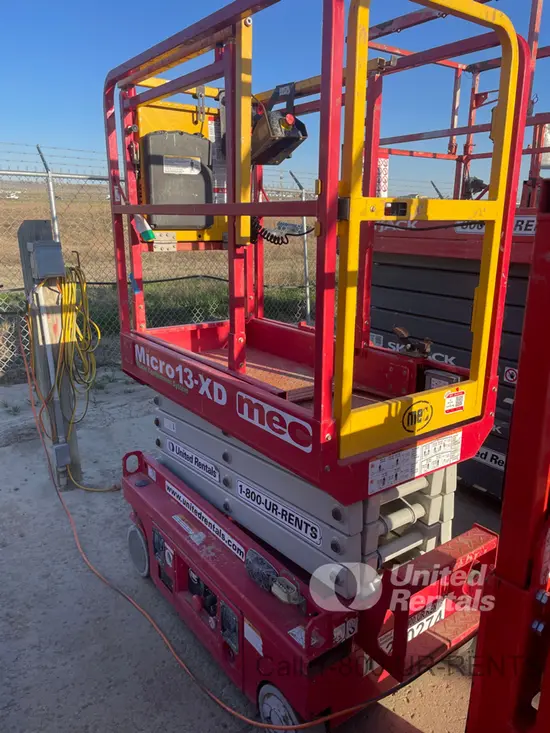 2021 MEC MICRO 13-XD Scissor Lift