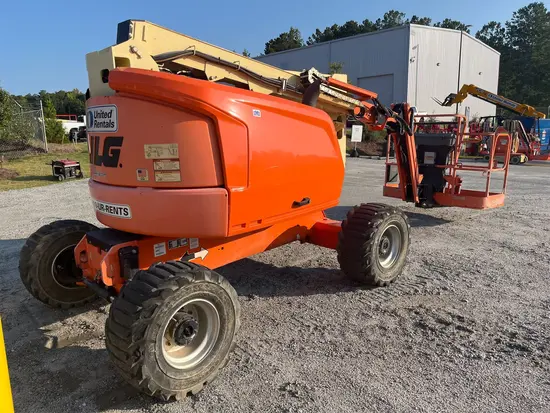 2017 JLG 450AJ Articulating Boom Lift