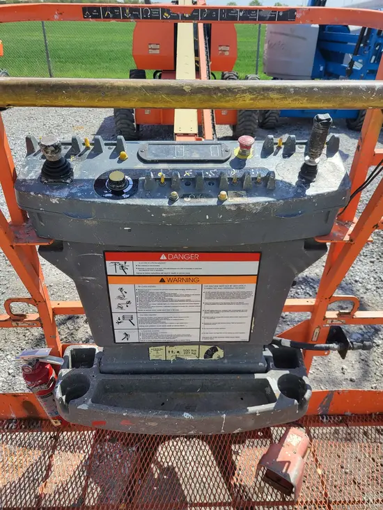 2017 JLG 660SJ Boom Lift