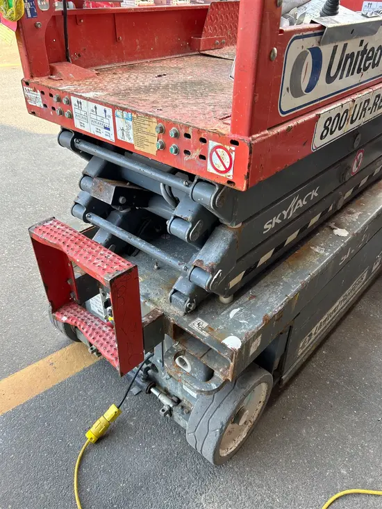 2018 Skyjack SJIII3219 Scissor Lift