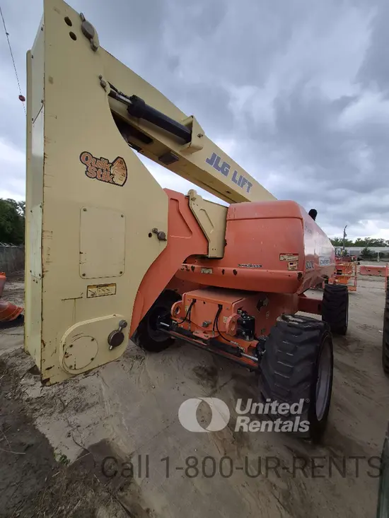 2017 JLG 800AJ Articulating Boom Lift