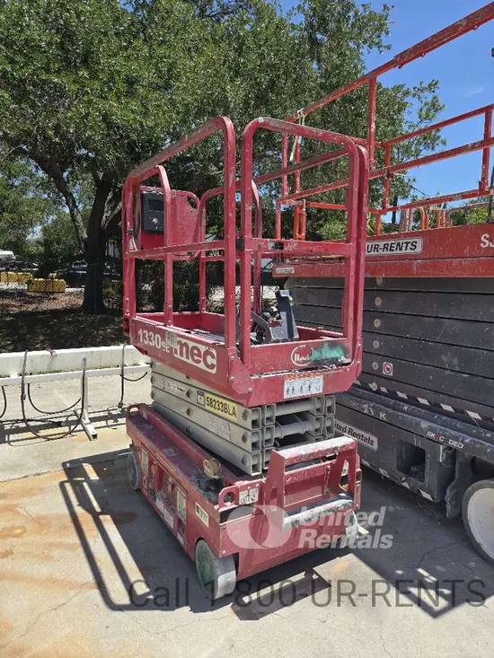 2018 MEC 1330SE Scissor Lift