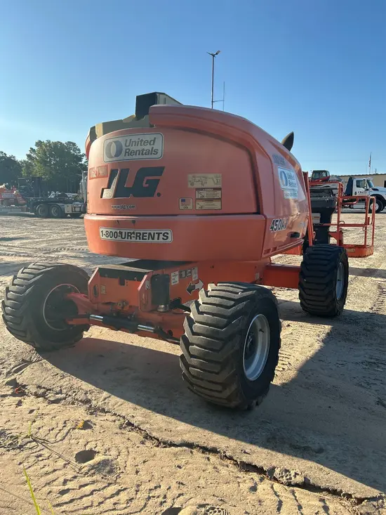 2017 JLG 450AJ Articulating Boom Lift