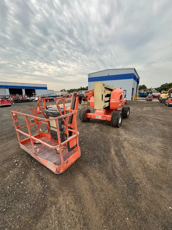 2016 JLG 450AJ Articulating Boom Lift
