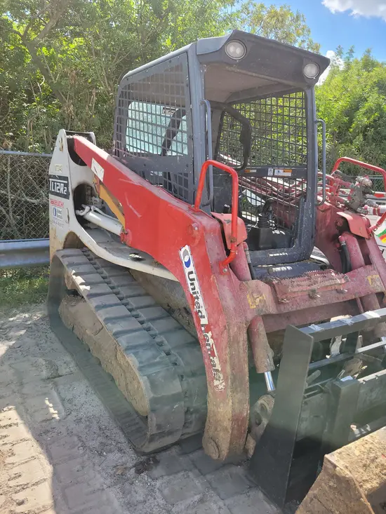 2018 Takeuchi TL12R2-R Track Loader