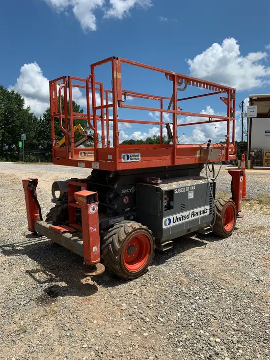 2017 Skyjack SJ6832RT Rough Terrain Scissor Lift
