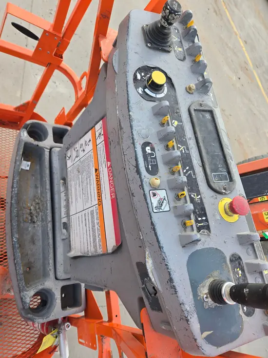 2017 JLG E300AJP Articulating Boom Lift