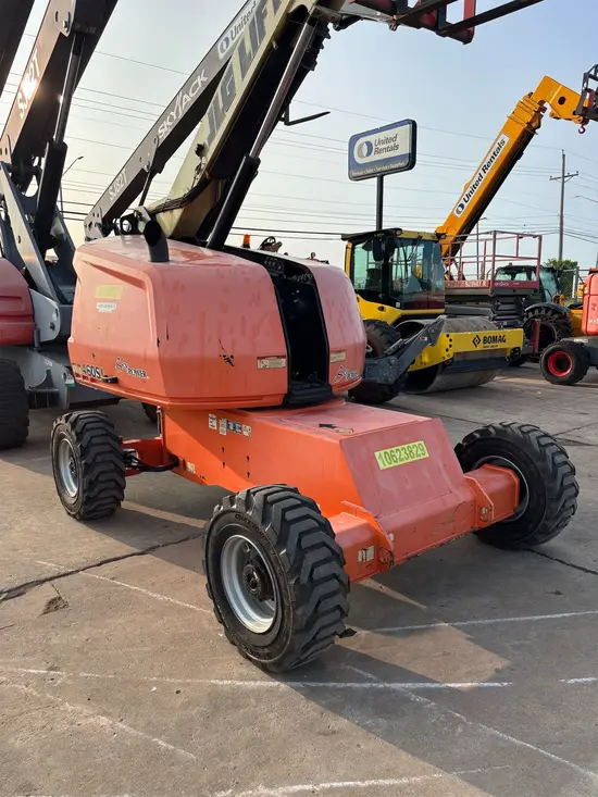 2017 JLG 460SJ Boom Lift
