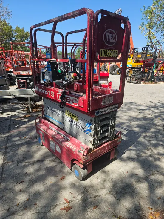 2019 Takeuchi TL10V2-R Track Loader