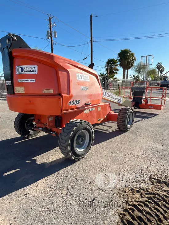 2017 JLG 400S Boom Lift