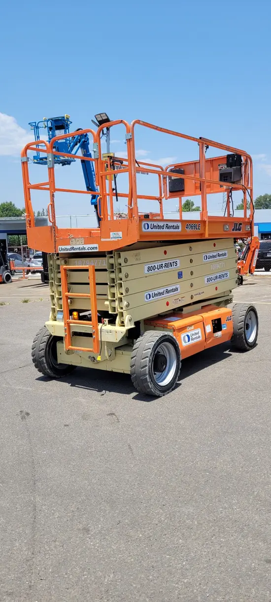 2018 JLG 4069LE Scissor Lift