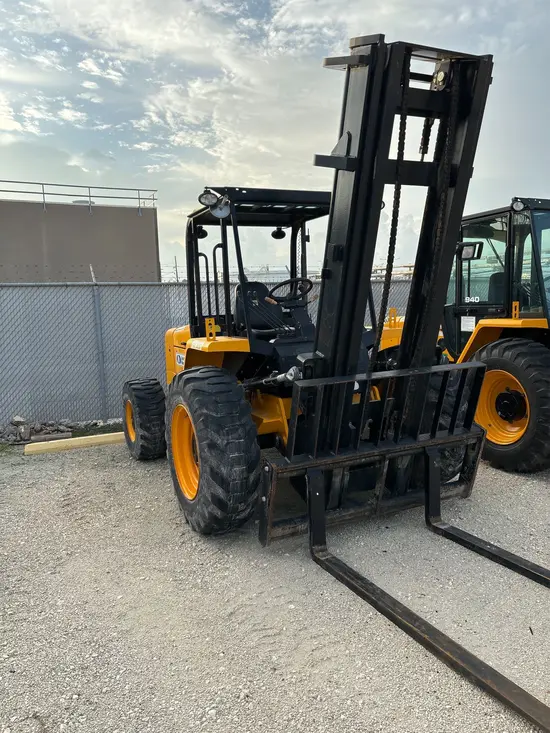 2022 JCB 940-4 Forklift