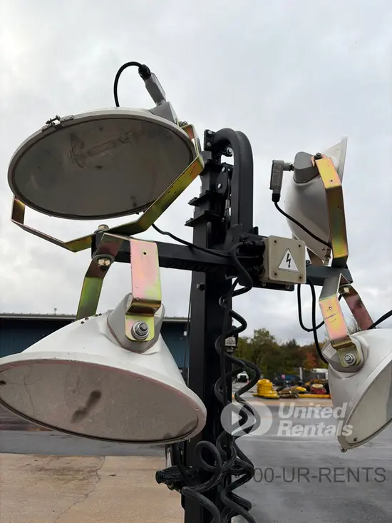 2017 Magnum Pro MLT6SM Portable Light Tower