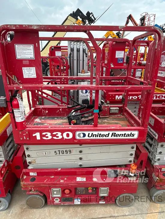 2018 MEC 1330SE Scissor Lift