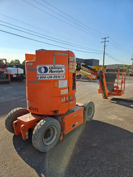 2013 JLG E300AJP Articulating Boom Lift