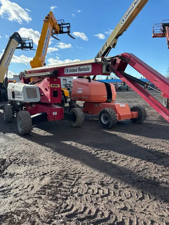 2016 MEC 60JD Boom Lift