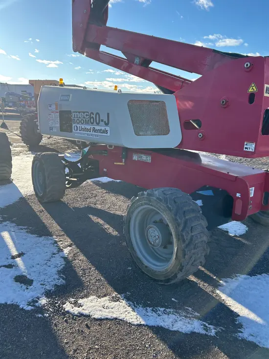 2016 MEC 60JD Boom Lift