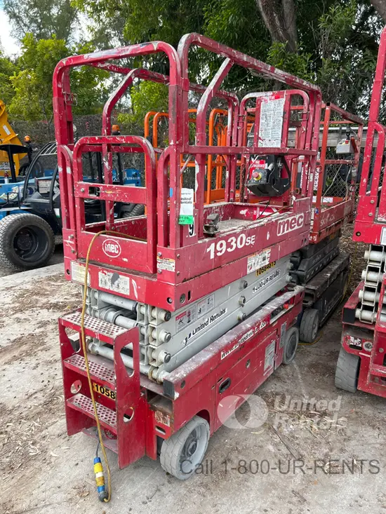 2017 MEC 1930SE Scissor Lift