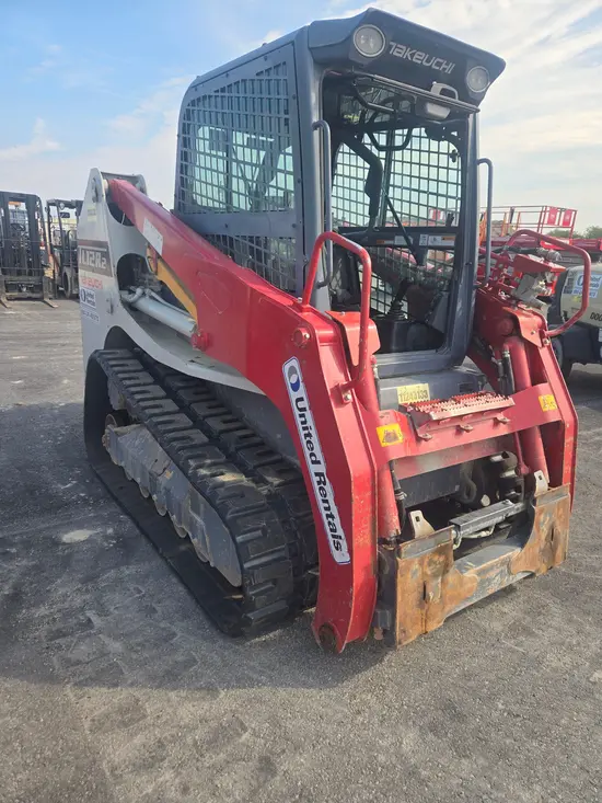 2021 Takeuchi TL12R2-CR Track Loader