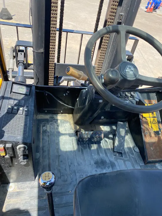 2022 JCB 940-4 Forklift