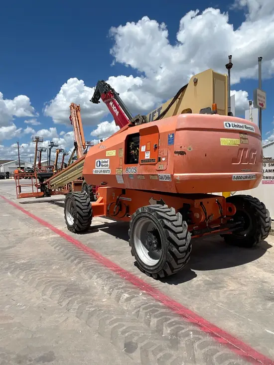 2017 JLG 800S Boom Lift