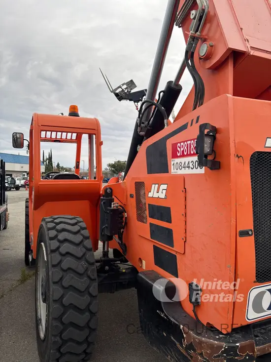 2018 SKYTRAK 8042 Forklift